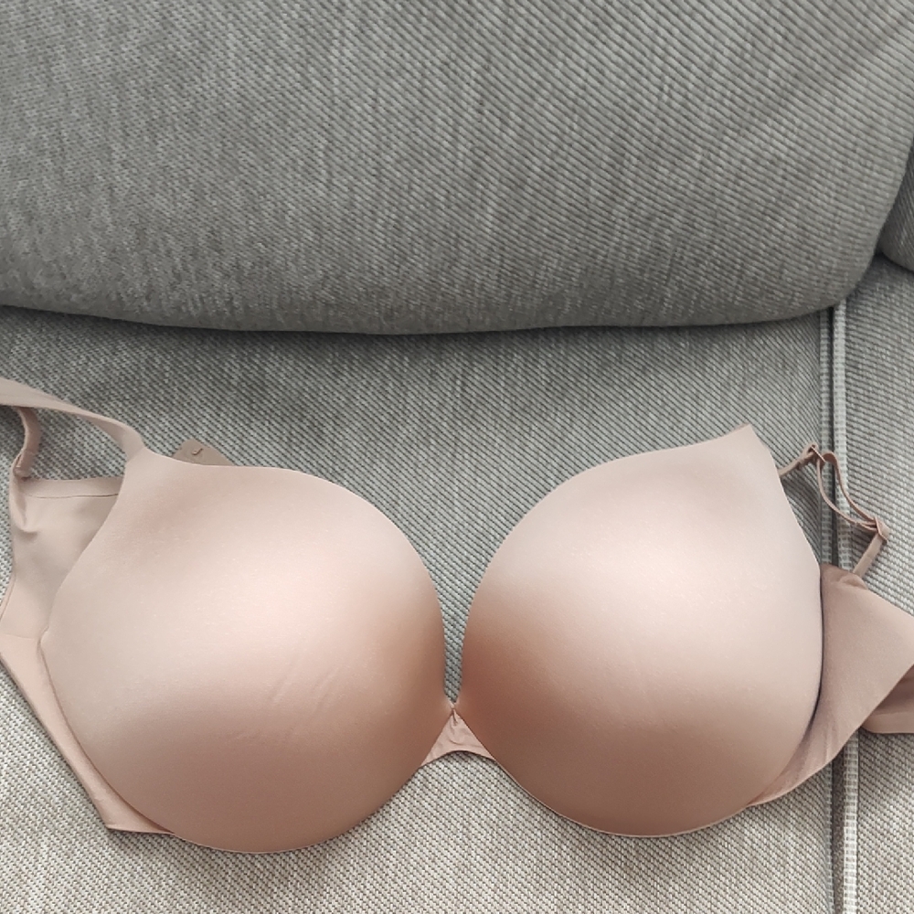 Skims Teardrop Push Up 38ddd